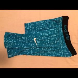 Nike Hyperwarm Leggings size xs